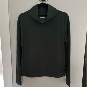 NEVER WORN Green Women's fleece
